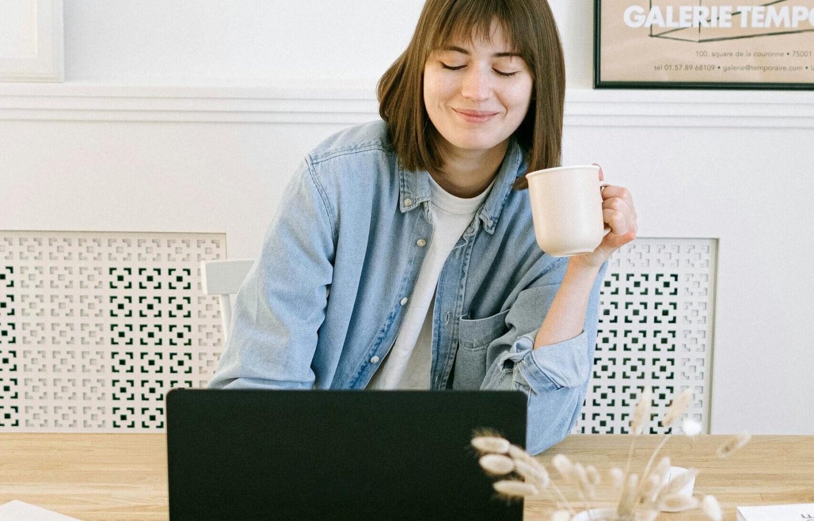 pexels-ivan-samkov-4240503-scaled-e1724361784170